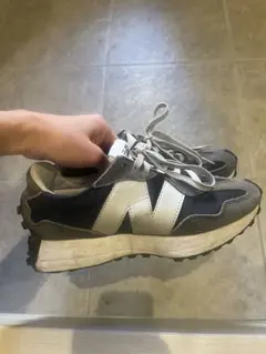 New Balance グレー/ネイビースニーカー　24センチ　327
