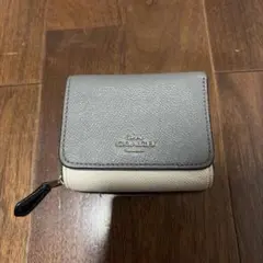 COACH 三つ折り財布 グレー/ホワイト