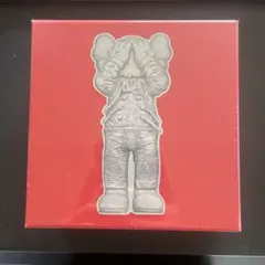 新品未使用 KAWS オリジナルフェイク 限定品 ノベルティー ジグソーパズル 新品未使用 KAWS オリジナルフェイク 限定品 ノベルティー