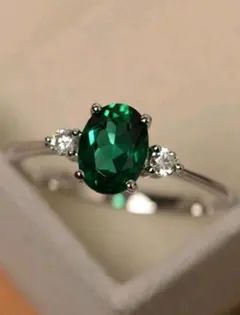 【新品】新入荷　人工エメラルド　ジルコニア12号