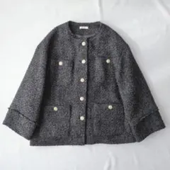 ラウンジドレス　ノーカラーツイードジャケット　金ボタン　ダークグレー