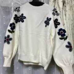 Item thumbnail for item 79472421-bef6-4aa5-a4a0-f5e67531a03a