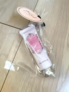 【新品】ジルスチュアート ハンドクリーム ストロベリー&ティー 30g