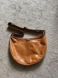 BAGGY PORT ブラウンレザーショルダーバッグ　ユニセックス