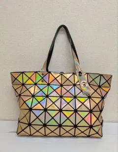 BAO BAO ISSEY MIYAKE イッセイミヤケ バッグ オーロラのサムネイル