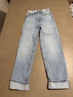 ライトブルー ストレートデニム 32