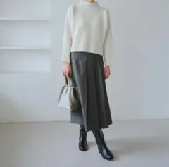 ロペピクニック リブ切り替えニット プルオ―バ― ハイネック オフホワイト