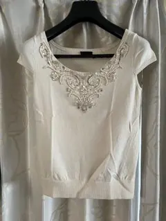 フラジール　ビジュー付きニット38 オフホワイト　三陽商会