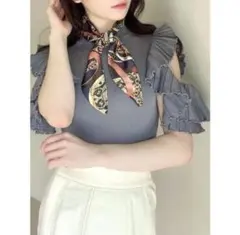 【美品】RESEXXY ラッフルニットトップス/グレー