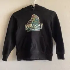 送料込！XLARGE ブラック パーカー サイズ120