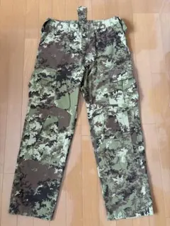 Item thumbnail for item d0a26593-7828-478d-b5d3-92c21ea310ab