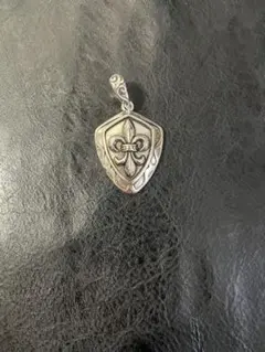 925刻印 フレアネックレス 百合 リリー クロスネックレス