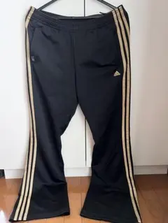 adidas ゴールドストライプ ジャージパンツ