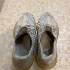 Yeezy Boost 350 V2 クリーム/ホワイト