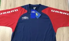 新品タグ付　UMBRO アンブロ プラクティスシャツ ネイビー レッド Oサイズのサムネイル