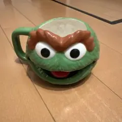 Sesame Street オスカー 顔型マグカップ 陶器製