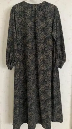 ITEMS URBAN RESEARCH ペイズリー柄ロングワンピース