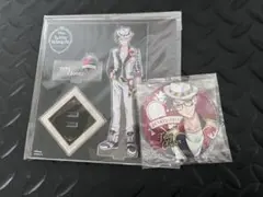 ツイステ トレイ・クローバー 実験着 缶バッジ - メルカリ