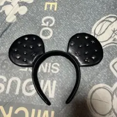 スタッズ付きミッキーヘッドバンド