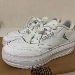 Reebok スニーカー　23.5 厚底