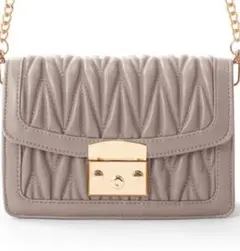 GRL ウエーブキルティングスクエアショルダーバッグ[tr363]