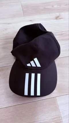 adidas キャップ ブラック 帽子