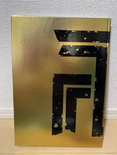 東京リベンジャーズ　書き下ろし新体験展公式図録　gold