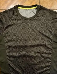 GU ドライTシャツ