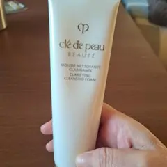 クレ・ド・ポーポーテ　ムースネトワイアントC　洗顔フォーム