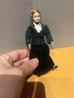 bodo hennig ボードヘニッヒ　ドールハウス　ドイツ　人形　女の人