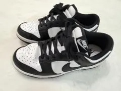 Nike ブラック/ホワイト スニーカー　ローカット