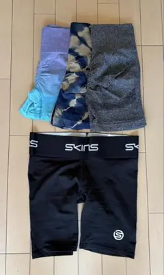 SKINS コンプレッションショーツ Mサイズ　 ショートレギンス　４本セットのサムネイル