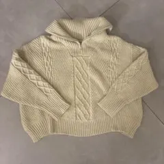 ケーブル編み ジップアップセーター