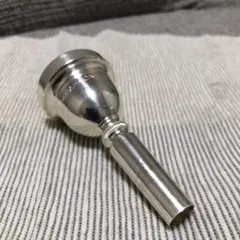 最終値下げ　ミラフォン　TU43 チューバ　マウスピース テューバ　tuba ミラフォン チューバ マウスピース TU23 C4【服部管楽器