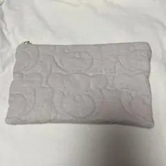 タイムセール特別価格✳︎ハンドメイド✳︎フラットポーチ　くまキルティング生成り