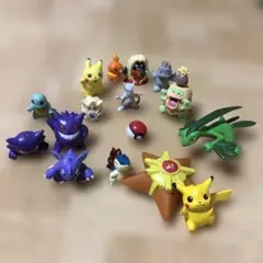 ポケモン　ミニチュアフィギュア