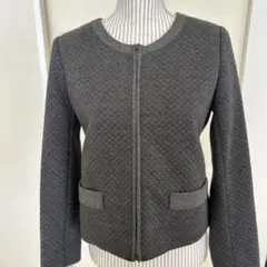 グレー ノーカラージャケット キルティングデザイン