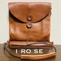 i ro se イロセ　ショルダーバッグ　サコッシュ　ブラウン　封筒風デザイン