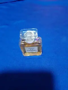 シャネル No.5 EDT 5ml位