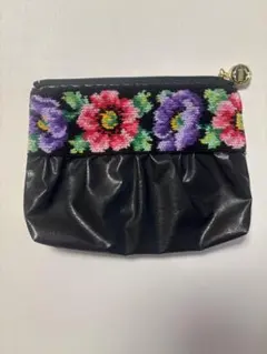 Item thumbnail for item 8ca4db30-a74d-440f-9f08-42fa6a0c1c40