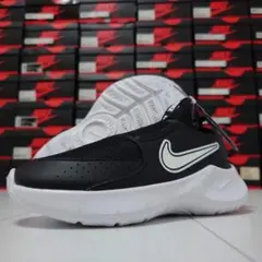 新品未使用 20cm NIKE ナイキ フレックスランナー ジュニア スニーカー