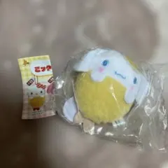 サンリオ　ミックスフライおくるみ　シナモロール アジフライ　sanrio ガチャ