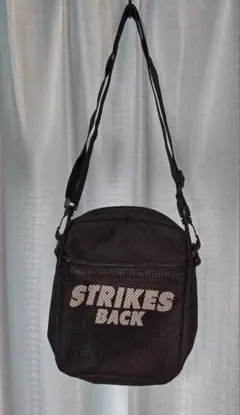 STRIKES BACK ショルダーバッグ ブラック サンキューマート