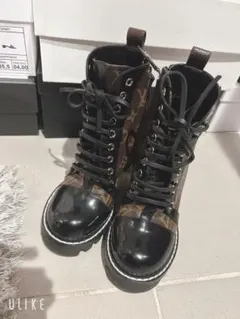 Louis Vuitton レースアップブーツ36