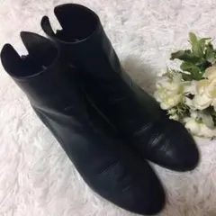 Item thumbnail for item 10e3a28c-091c-4bec-b306-821a5f8a6da0