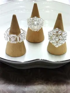 パールとクリスタルビーズリング3点セット№46.十三号から十五号位