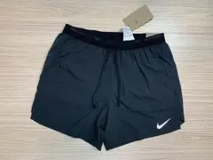 新品未使用　ナイキ　人気のNike Strideランニングショーツ