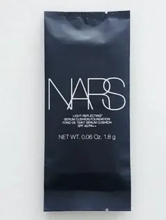 NARS ライトリフレクティング セラム クッションファンデーション 03790のサムネイル