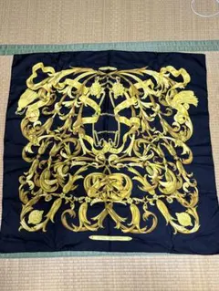 ⭐️HERMÈS シルクスカーフ 黒金⭐️ - メルカリ