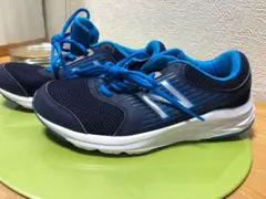 New Balance 411 TechRide スニーカー